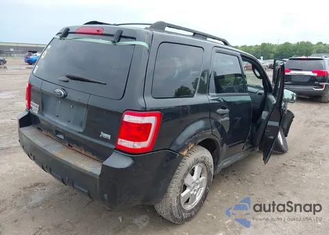 2011 Ford Escape Xlt из США, поврежденный, VIN 1FMCU9DG0BKA03206